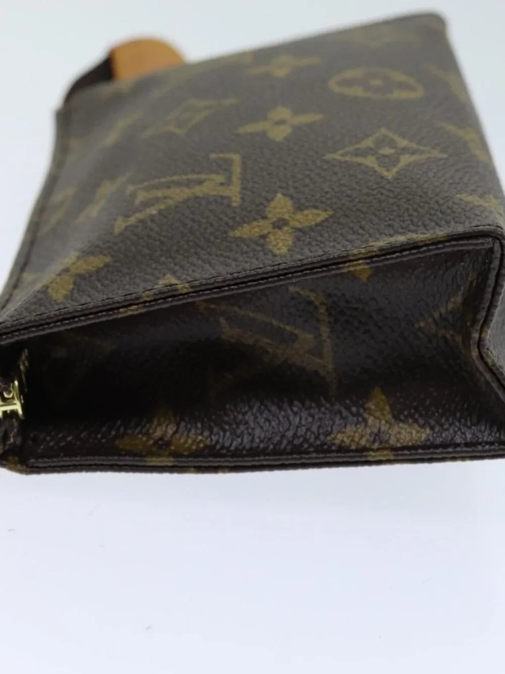 LOUIS VUITTON Monogram Poche Toilette 15 Pouch M47546 LV Auth 75701